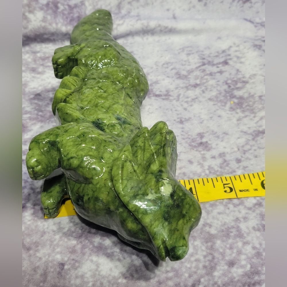 Green Jade Lizard - Picture 12 of 13